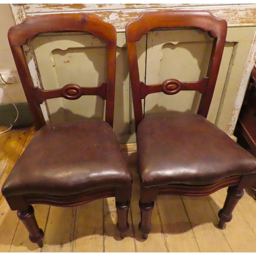 477 - Pair of Victorian Mahogany Leather Upholstered Chairs Turned Supports Good Construction