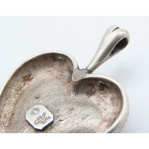 493 - Silver Heart Motif Pendant Approximately 4cm High Including Bale