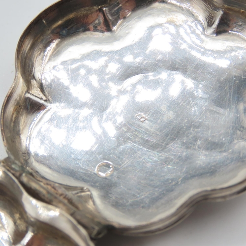 524 - Silver Shaped Form Snuff Box Engraved Detailing Hinged Cover Approximately 5cm Wide