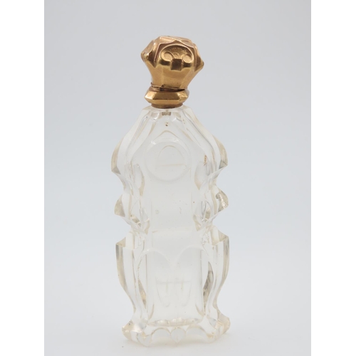 529 - Fourteen Carat Yellow Gold Top Scent Bottle Cut Crystal 13cm High Approximately Damage to Gold Top