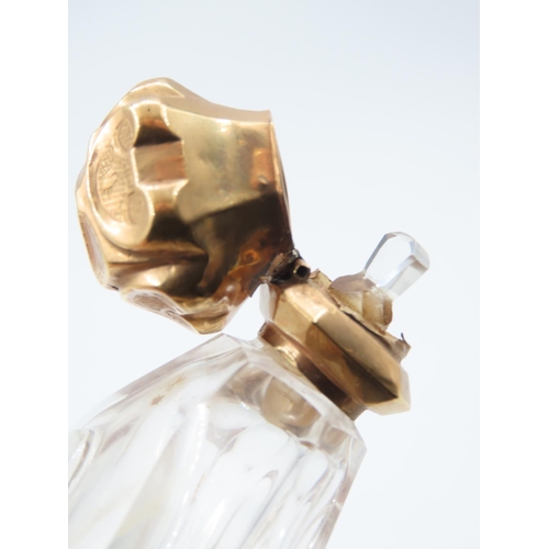 529 - Fourteen Carat Yellow Gold Top Scent Bottle Cut Crystal 13cm High Approximately Damage to Gold Top