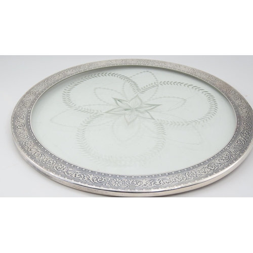 548 - Silver Mounted Etched Crystal Circular Form Table Coaster Approximately 9 Inches Diameter