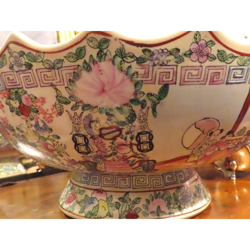 590 - Generous Form Famille Rose Oriental Table Bowl Approximately 16 Inches Wide