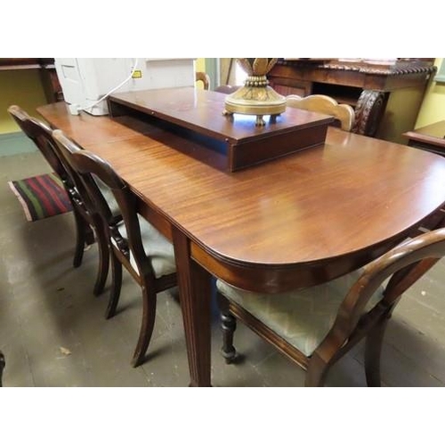 591 - Mahogany Dining Table with Two Extra Leafs Extending to Approximately 10ft Tapered Reeded Supports