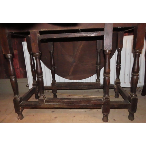 630 - Edwardian Oak Drop Leaf Gate Leg Table