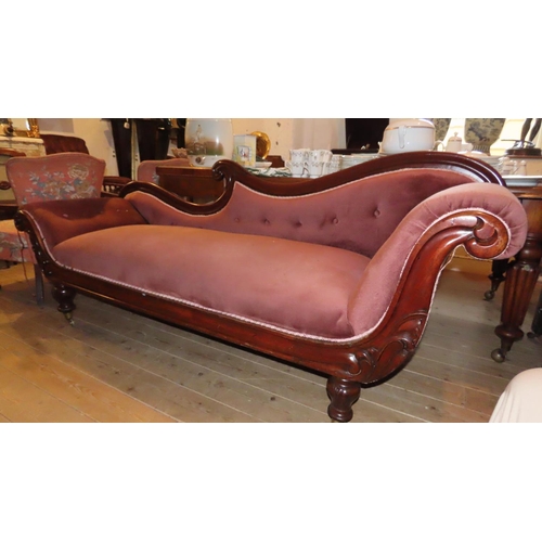 633 - Irish William IV Mahogany Framed Chaise Lounge Deep Buttoned Upholstered Back Above Turned Supports ... 