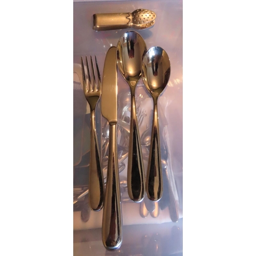 640 - Collection of Various Table Items Including Silver Plated Cutlery Placemats Linen Tea Towels etc Qua... 