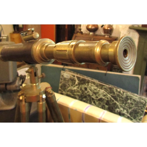 759 - Table Top Telescope Retractable on Adjustable Height Supports