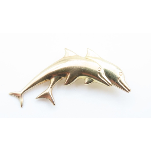 142 - 9 Carat Yellow Gold Dolphin Motif Brooch 4cm Wide