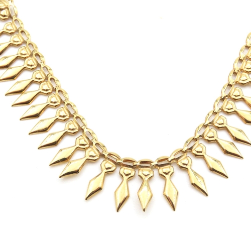 150 - Attractively Detailed 9 Carat Yellow Gold Necklace 40cm Long