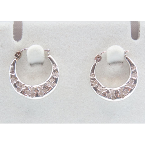 192 - Pair of 9 Carat White Gold Leaf Design Earrings Each 2cm Diameter