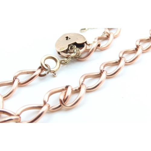 212 - 9 Carat Rose Gold Ladies Bracelet Heart Motif Padlock Clasp 20cm Long Articulated Form