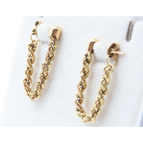 238 - Pair of 9 Carat Yellow Gold Rope Chain Drop Earrings Each 2.5cm High