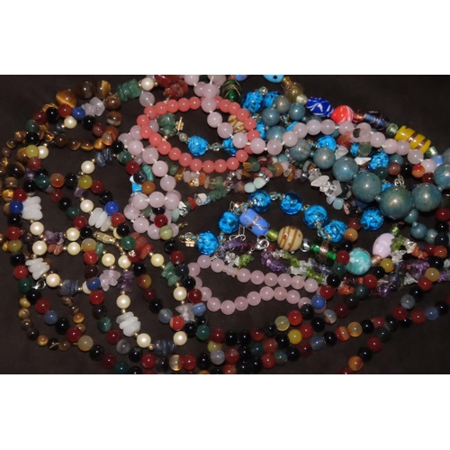 323 - Various Costume Jewellery Vintage and Others Quantity as Photographed