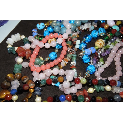 323 - Various Costume Jewellery Vintage and Others Quantity as Photographed