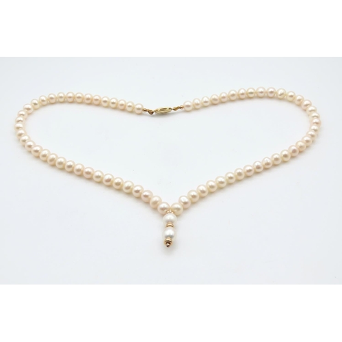 327 - Ladies Pearl Necklace with 9 Carat Yellow Gold Clasp 42cm Long As New Unworn