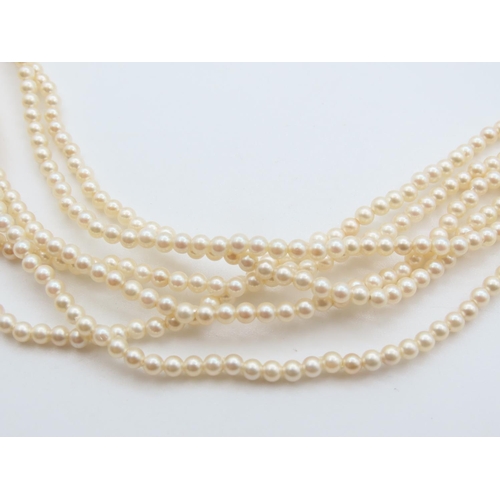 328 - Ladies Pearl Necklace 40cm Long As New Unworn