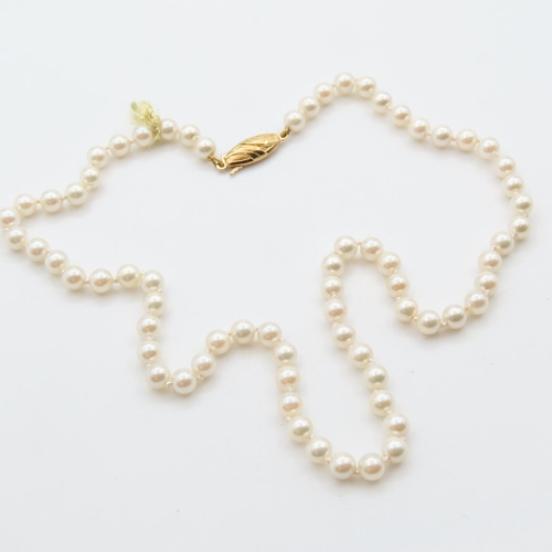 330 - Ladies Pearl Necklace 40cm Long As New Unworn