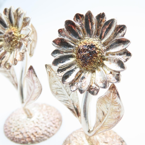 491 - Pair of Silver Sunflower Motif Menu Holders Contained Within Original Presentation Case 6cm High