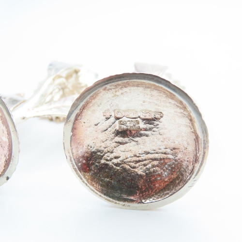 491 - Pair of Silver Sunflower Motif Menu Holders Contained Within Original Presentation Case 6cm High
