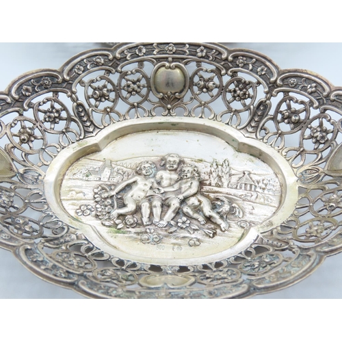 523 - Pair of Silver Strawberry Dishes Attractively Detailed Each 17cm Long and 13cm Wide