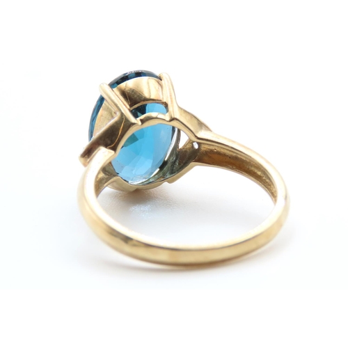 1432 - London Blue Topaz Ring Mounted on 9 Carat Yellow Gold with Further Diamonds Set to Shoulders Ring Si... 