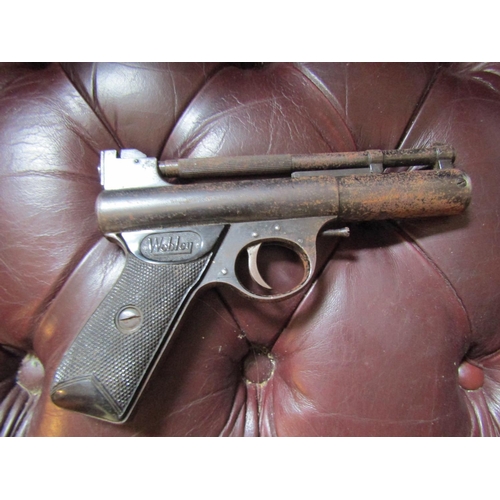 256 - Webley Pressurised Air Pistol