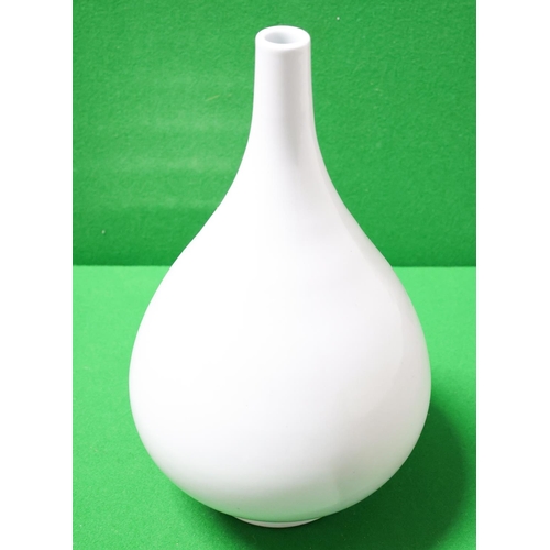 1080 - Chinese Blanc De Chine Slender Neck Vase Approximately 49 cm High