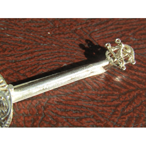 1396 - Silver Novelty Banjo Intricately Detailed Silver Strings Approximately 5 cm Long