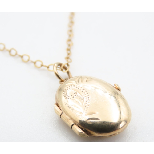 287 - Floral Cut 9 Carat Yellow Gold Locket Pendant 1.5cm High Further Set on 9 Carat Yellow Gold Chain 42... 