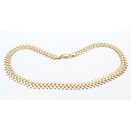 404 - Attractively Detailed 18 Carat Yellow Gold Fancy Link Necklace 40cm Long