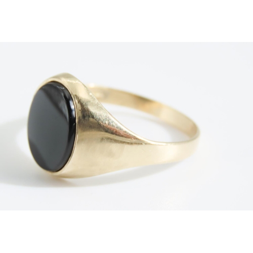 52 - Black Onyx Panel Set Signet Ring Set in 9 Carat Yellow Gold Ring Size T