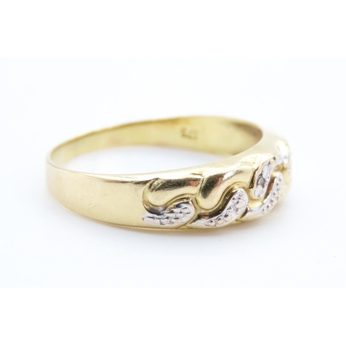 10 - Diamond Set Ladies Ring Incised Detailing Set in 9 Carat Yellow Gold Ring Size P