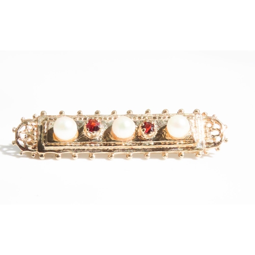 330 - Red Garnet and Pearl Set Brooch Mounted in 9 Carat Yellow Gold 4cm Wide