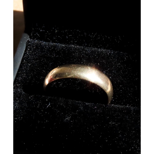 354 - 9 Carat Yellow Gold Ring with Diamond Inset Ring Size N