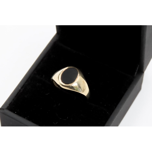 361 - Black Onyx Set Panel Ring Mounted in 9 Carat Yellow Gold O