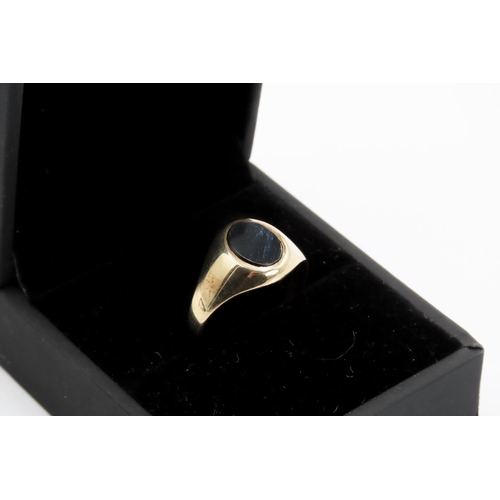 361 - Black Onyx Set Panel Ring Mounted in 9 Carat Yellow Gold O