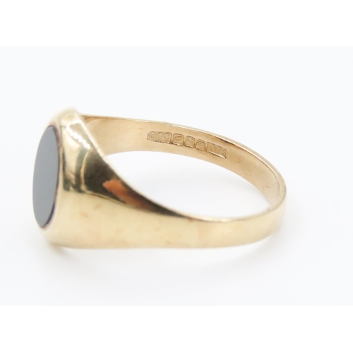 361 - Black Onyx Set Panel Ring Mounted in 9 Carat Yellow Gold O