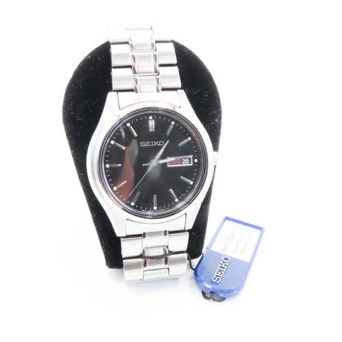 374 - Gents Seiko Midnight Dial Wristwatch with Black Dial  As New Unworn Shop Tag Present