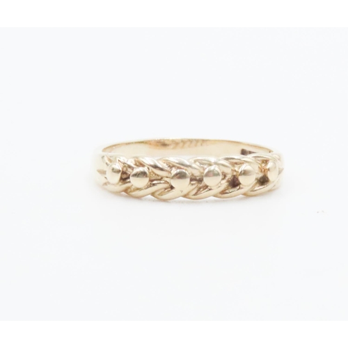 452 - 9 Carat Yellow Gold Keeper Ring Size L