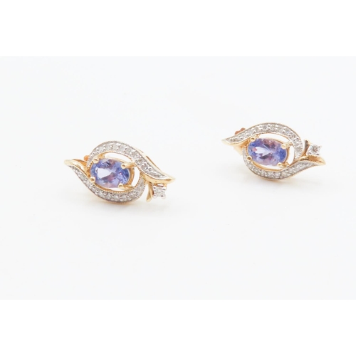 76 - Pair of Four Claw Set Tanzanite and Diamond Set Earrings Mounted in 18 Carat Yellow Gold Each 1.5cm ... 