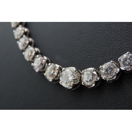 25 - Attractively Set Ladies Graduated Form Diamond Riviere Articulated  Necklace Mounted in Platinum 42c... 