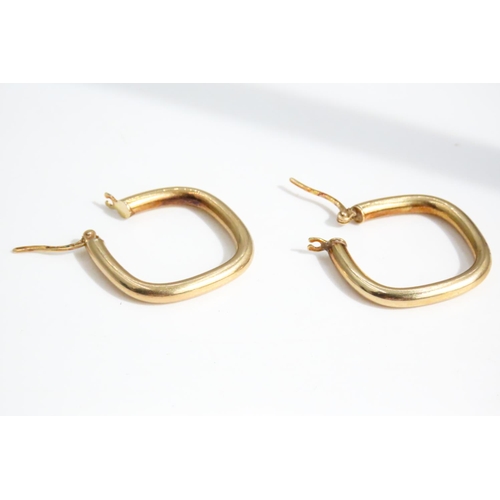 32 - Pair of 9 Carat Yellow Gold Rounded Square Hoop Earrings 2cm Diameter Each