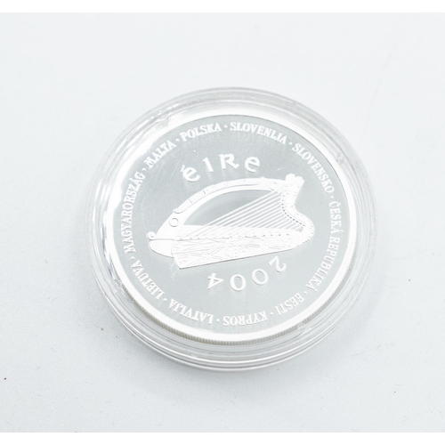 1010 - Fine Silver Coin Eire 2004 Encapsulated Mint Condition with Original Presentation Case