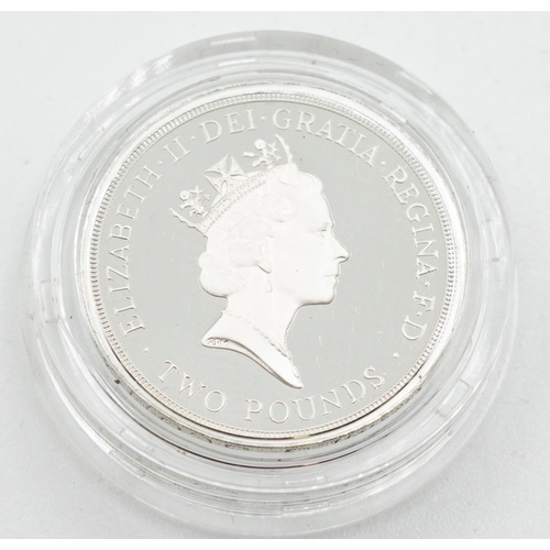 1028 - Fine Two Pound Coin Elizabeth ll Dei Gratia Regina F.D. Dated 1986 Encapsulated Mint Condition with ... 