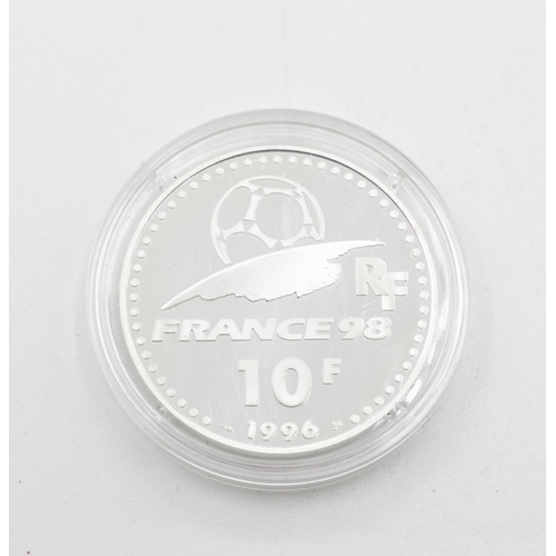 1030 - 10F France 98 Coin Coupe Du Monde 1998 Encapsulated Mint Condition with Original Presentation Case