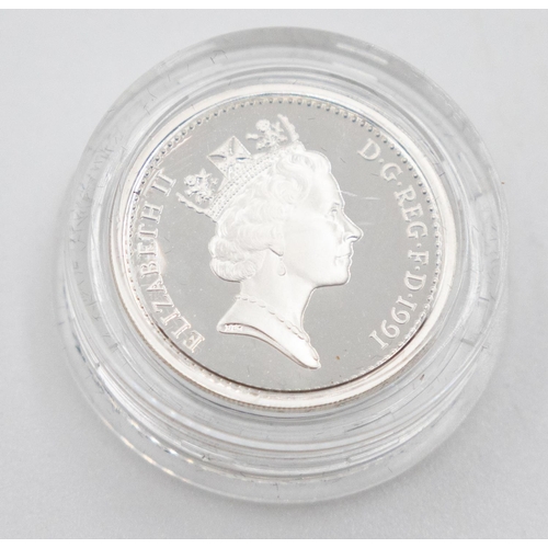 1047 - One Pound Silver Proof Coin Elizabeth ll Dated 1991  Encapsulated Mint Condition with Original Prese... 