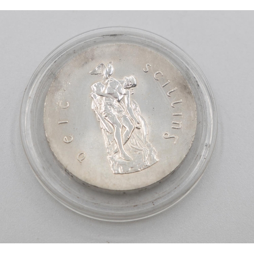 1069 - Silver 1966  Eire Scilling Coin Encapsulated