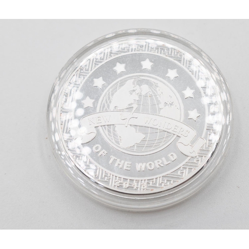 1092 - Silver New 7 Wonders of The World Coin  Encapsulated Mint Condition