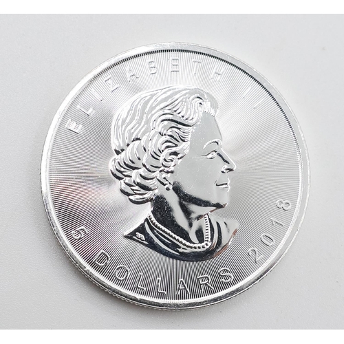 1210 - One Ounce Fine 999 Silver Canada 5 Dollars Coin 2018